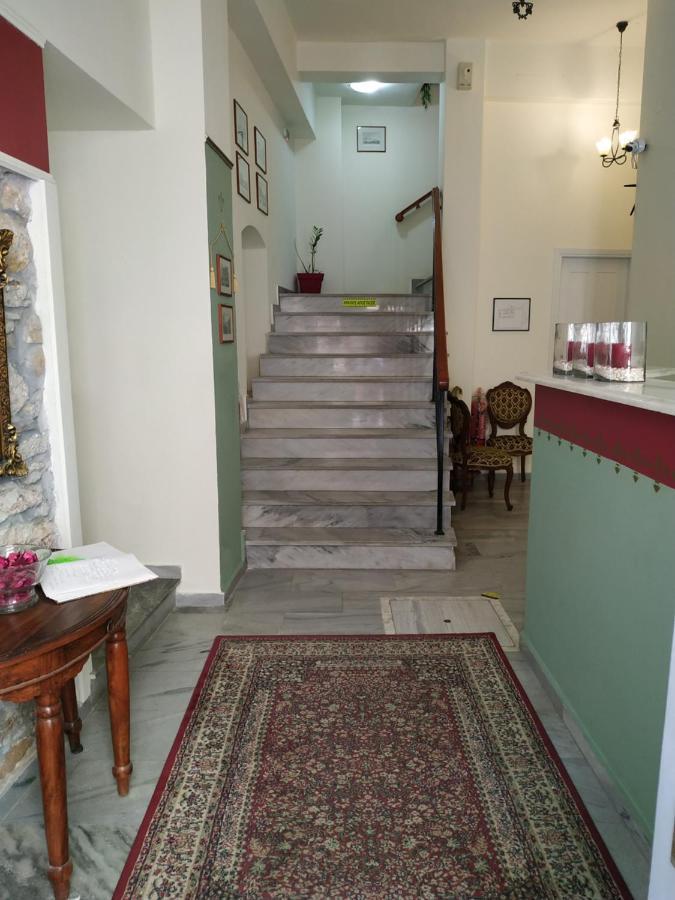 ארמופוליס Fiera Guesthouse מראה חיצוני תמונה