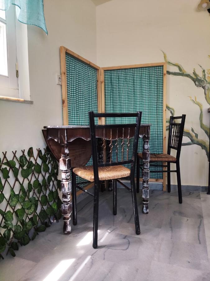 ארמופוליס Fiera Guesthouse מראה חיצוני תמונה