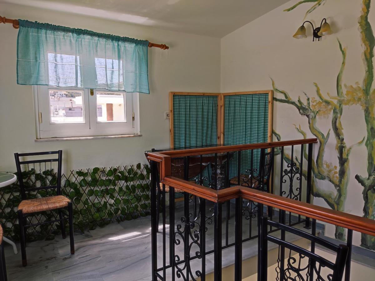 ארמופוליס Fiera Guesthouse מראה חיצוני תמונה