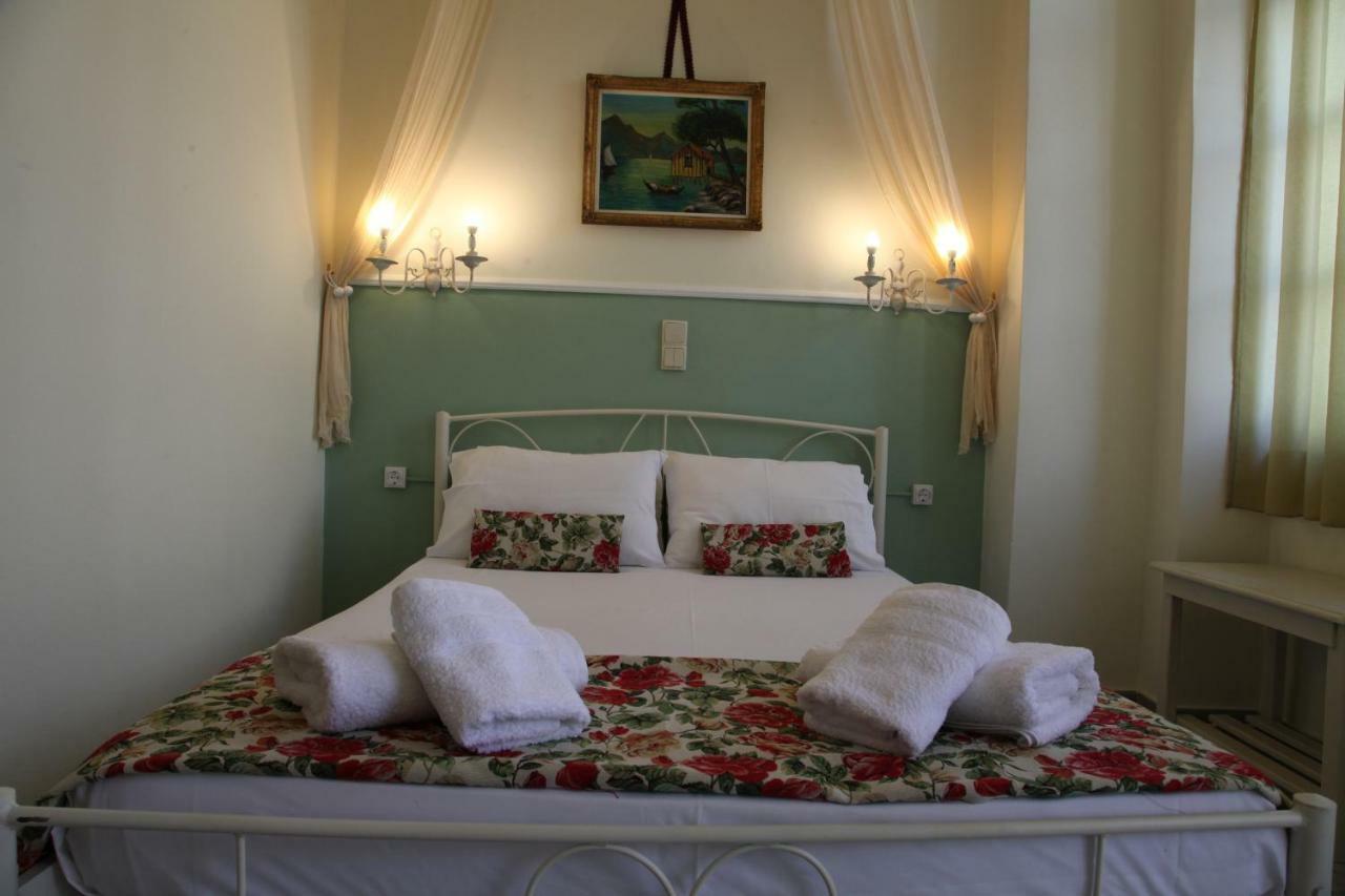 ארמופוליס Fiera Guesthouse מראה חיצוני תמונה