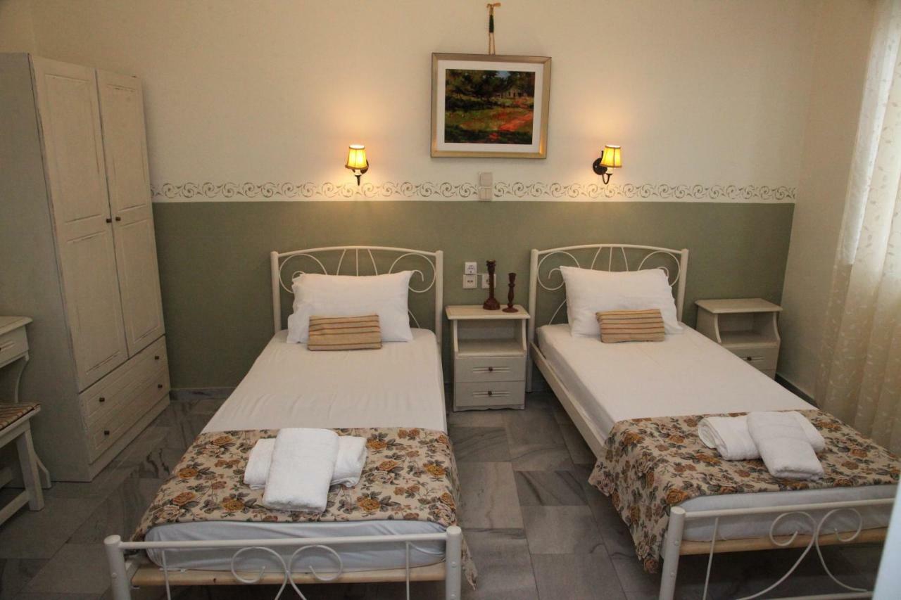 ארמופוליס Fiera Guesthouse מראה חיצוני תמונה