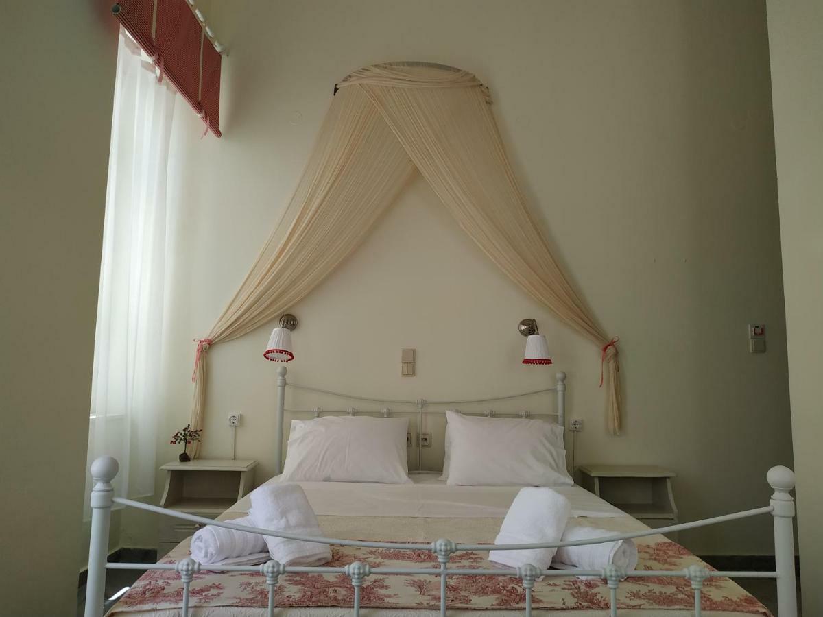 ארמופוליס Fiera Guesthouse מראה חיצוני תמונה