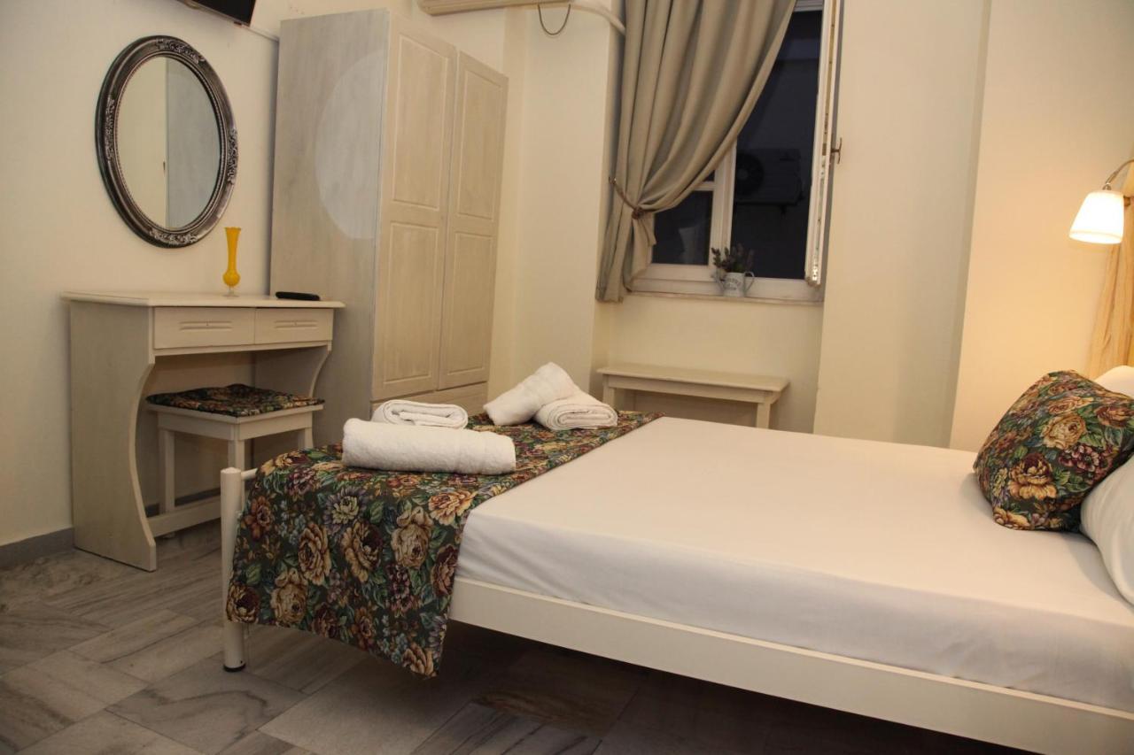 ארמופוליס Fiera Guesthouse מראה חיצוני תמונה